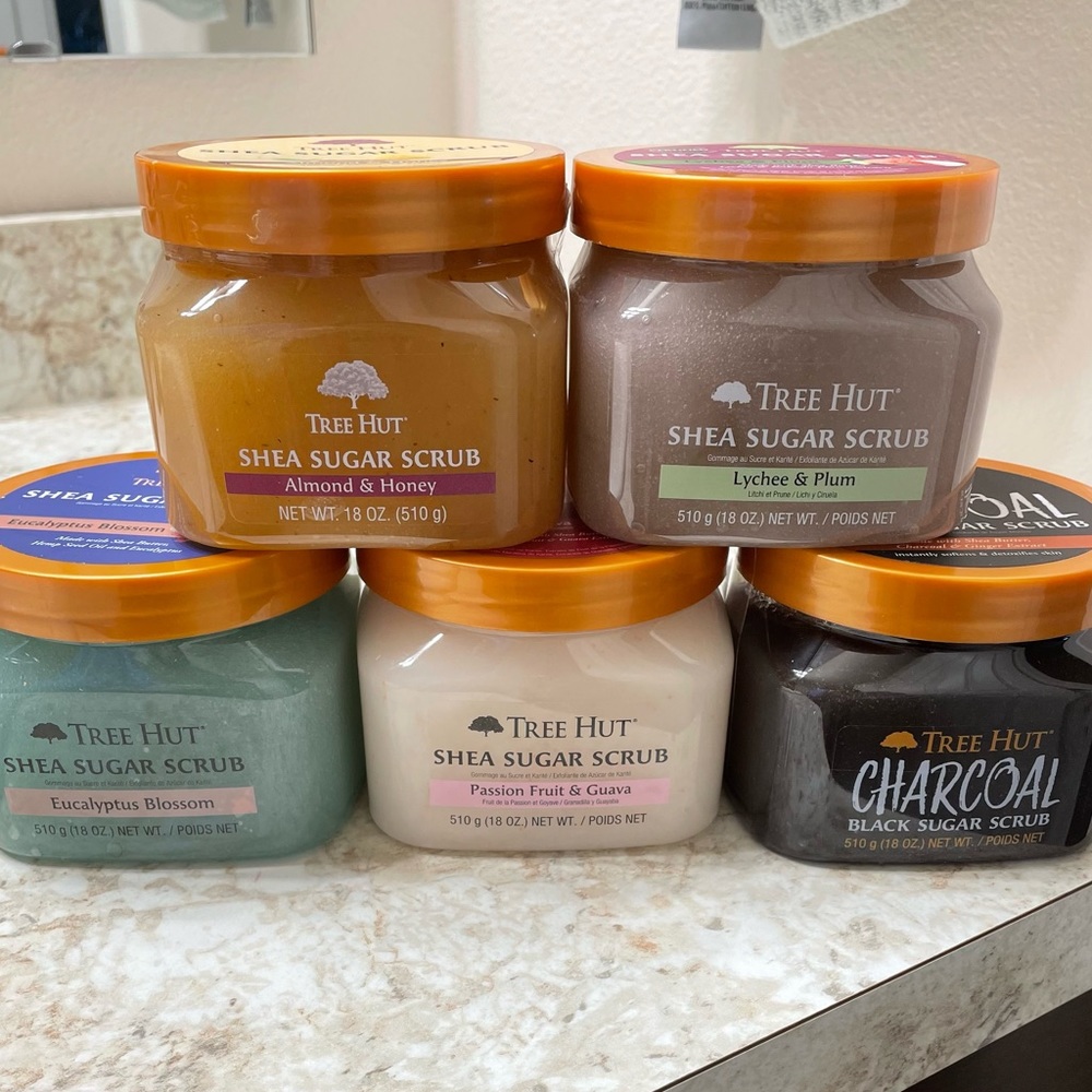 Brand New Tree Hut Scrubs